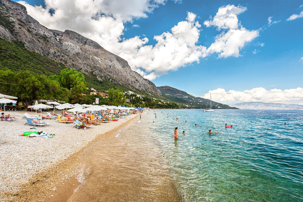 Korfu: Bussresa och bad vid Canal d'Amour, Kassiopi och Barbati