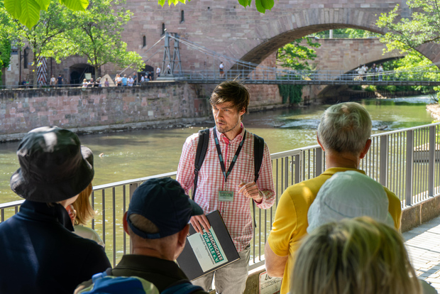 Norimberga: Tour guidato a piedi con guida