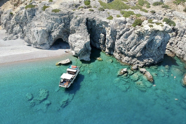 Rodi: Anthony Quinn, Ladiko e grotte - Crociera all-inclusive