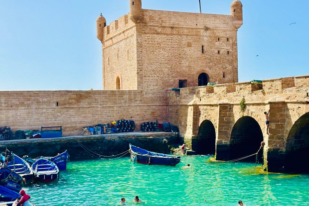 Da Marrakech: escursione di un giorno a Essaouira con attività in spiaggia