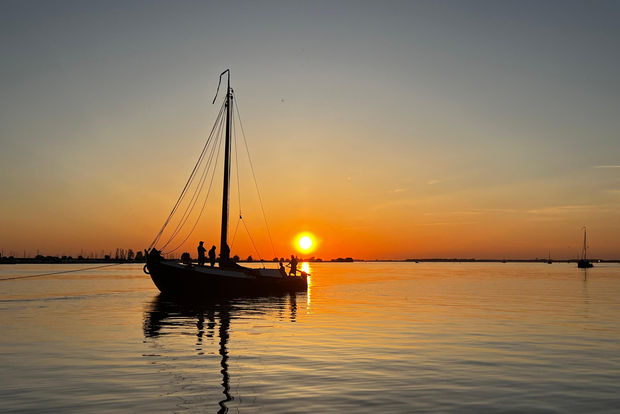 Spakenburg: gita in barca su un'autentica barca da pesca
