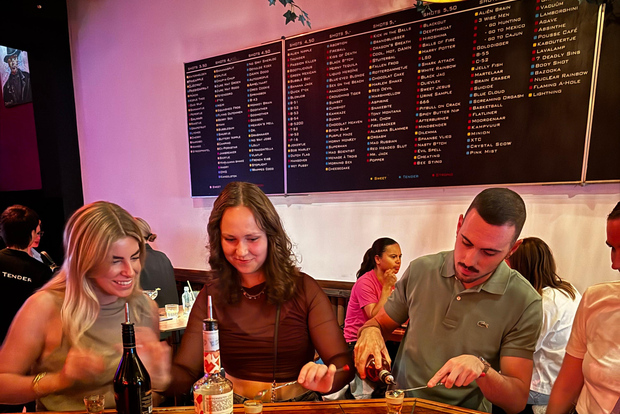 Rotterdam: laboratorio di cicchetti con 6 shot