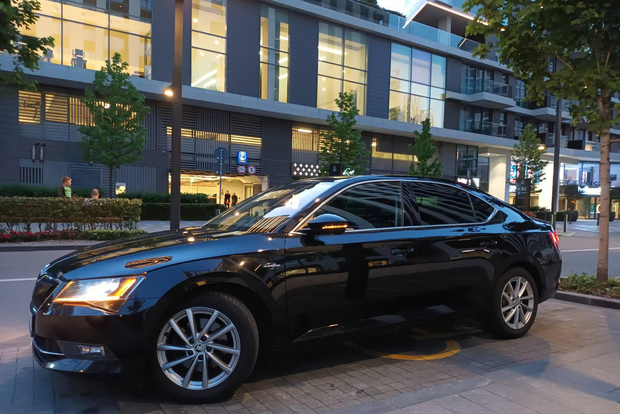 Transfer aeroportuale di Belgrado (in auto)