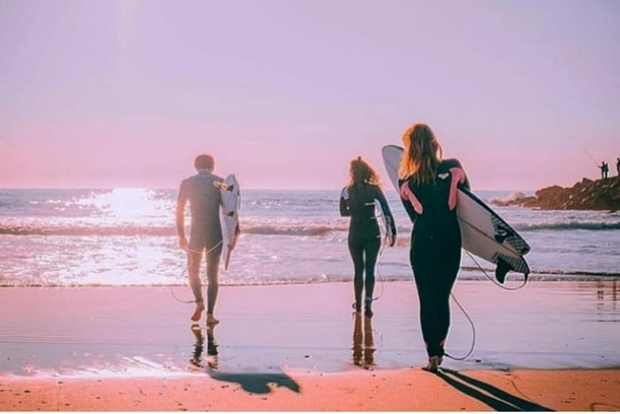 Costa da Caparica: Lezione di surf al tramonto