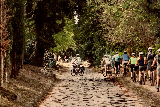 罗马阿皮亚路和罗马水渠电动自行车导游游